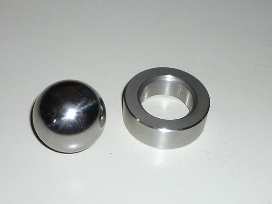 API 11AX VII-175 Wolfraamcarbide klepbal en klepstoel voor veeleisende industriële toepassingen