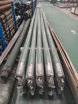 API 11AX gecertificeerde putpomp met Monel-verbindingzuiger en hoog koolstofstalen zuiger voor industriële vloeistofsystemen